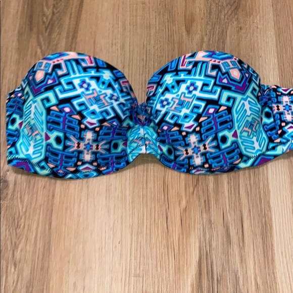 Bikini tops - Picture 2 of 4